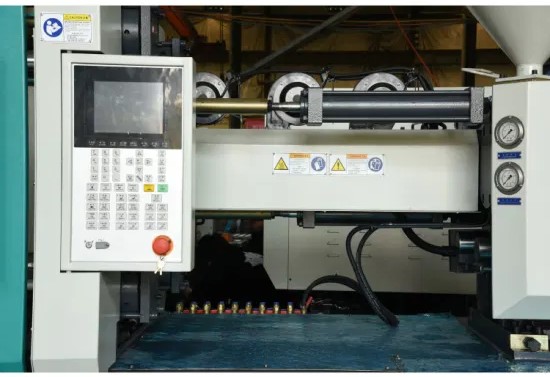Techno-Meper Servo Injection Molding Machine